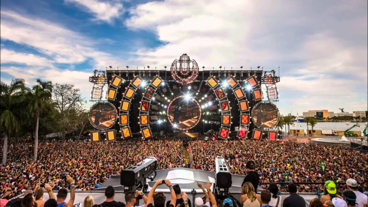 Ultra music 2024. Чикагский фестиваль. ultra music festival 2023. summer fest 2023. трип фестиваль 2023.