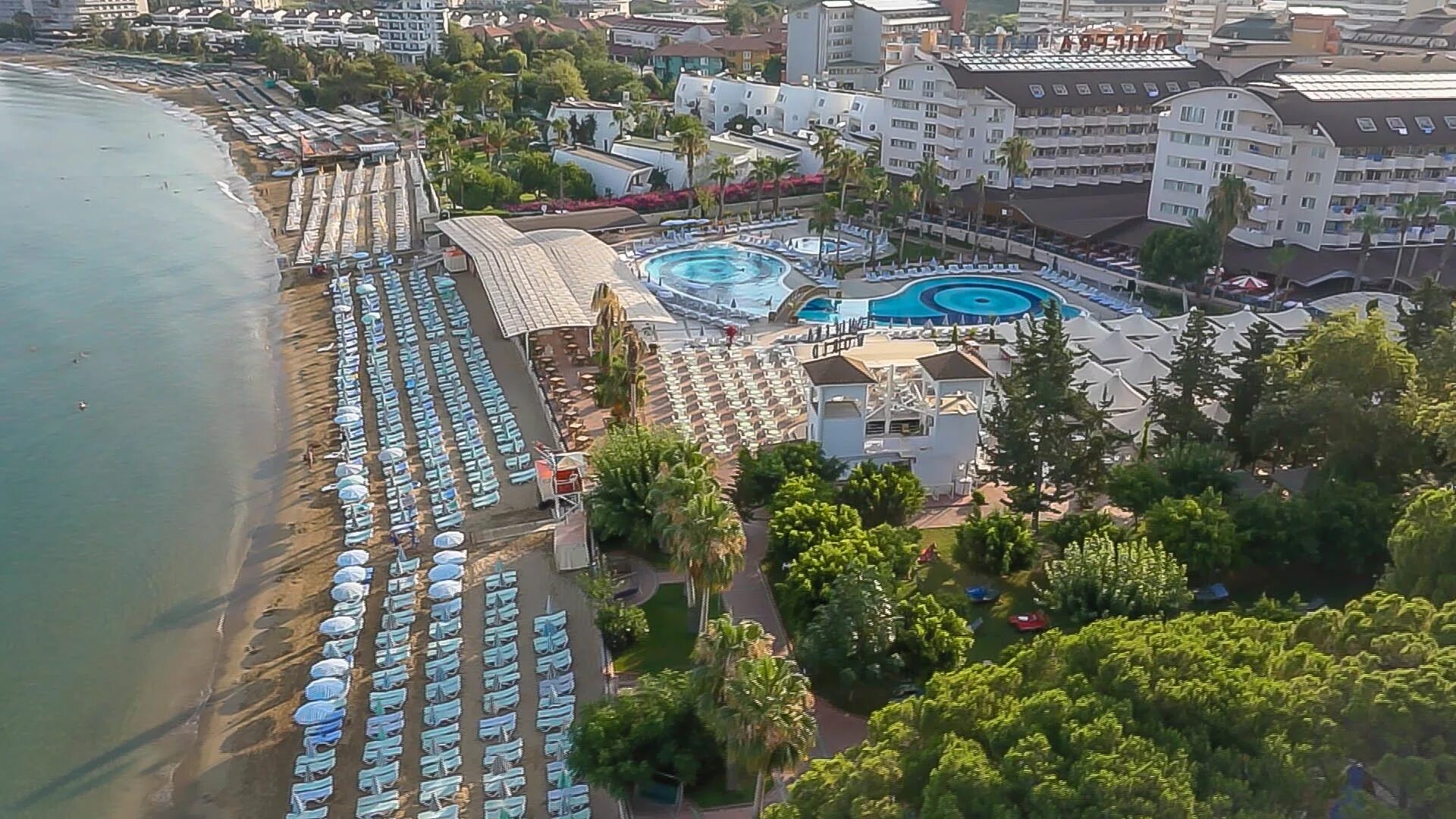 Lonicera world resort hotel. Отель Lonicera World Турция. Турция отель Lonicera World 4. Турция отель Lonicera World Spa 5. Отель лонисера Турция Аланья.