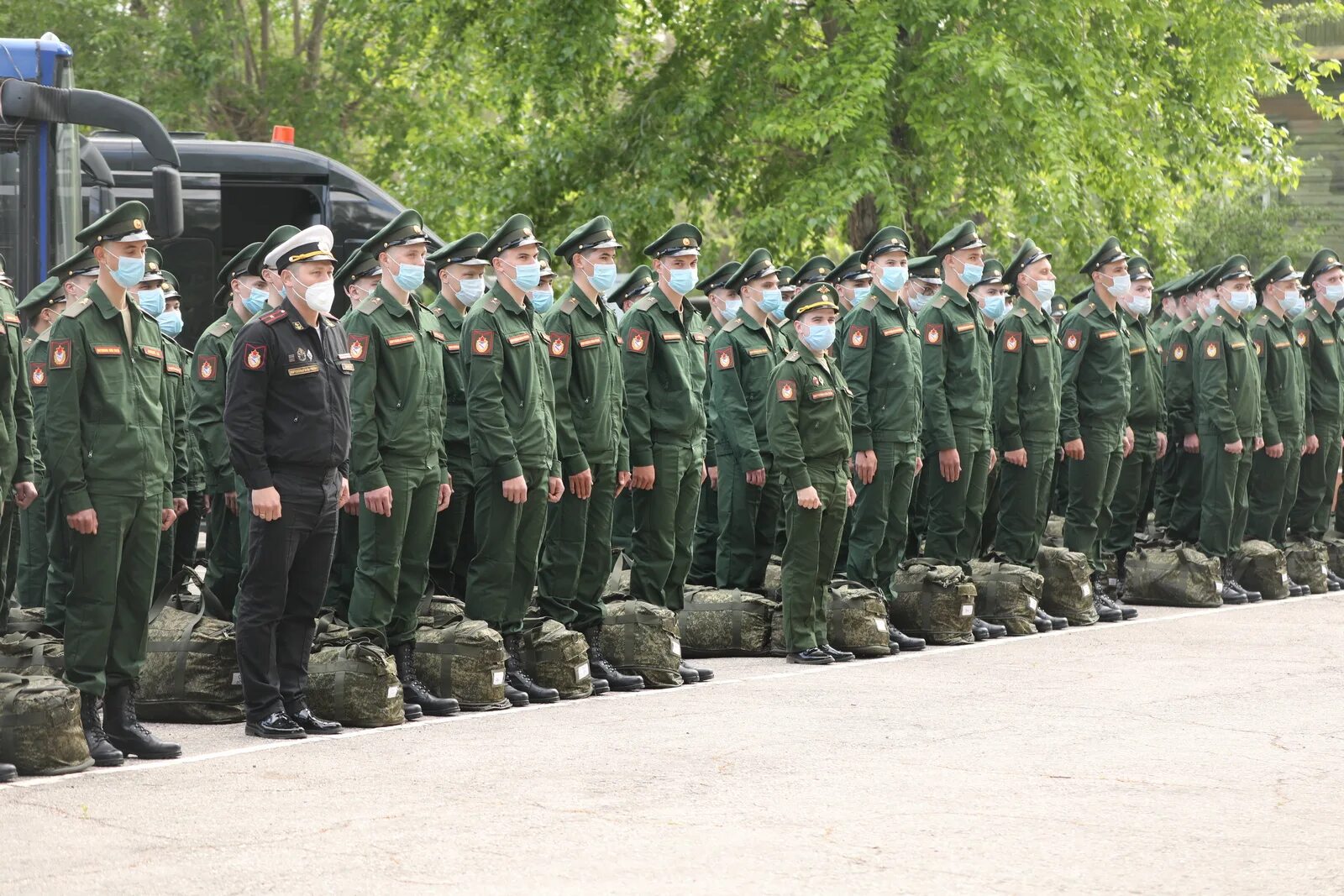 Срочник 2022. Российские призывники. Призыв в армию. Форма призывника 2022. Призывники.
