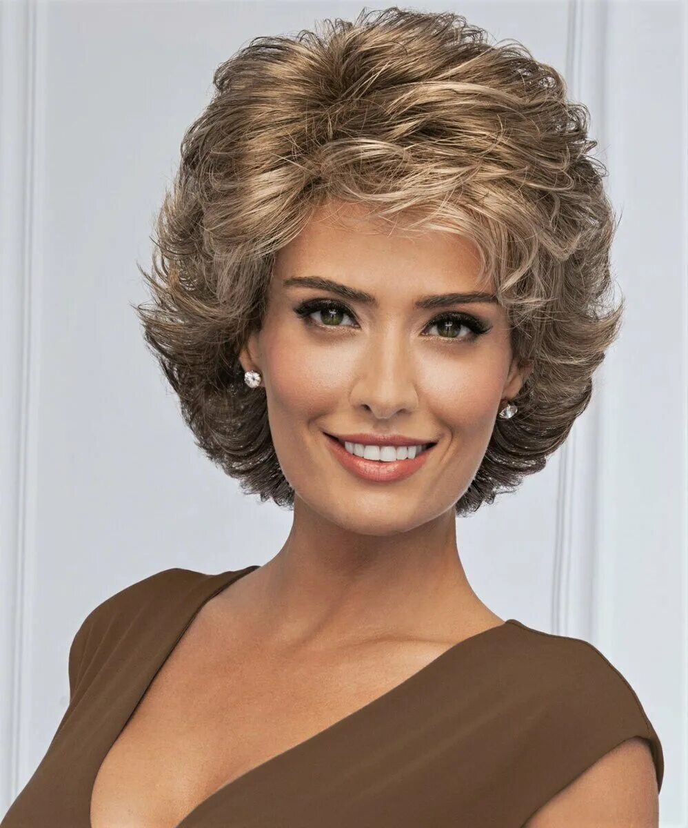 Gabor Wigs- короткие стрижки. Стрижки для вьющихся волос женские. Стрижки для DM.ob[czволос женские. Укладка на короткие волосы для женщин. Стрижка объемная на короткие волосы для женщин