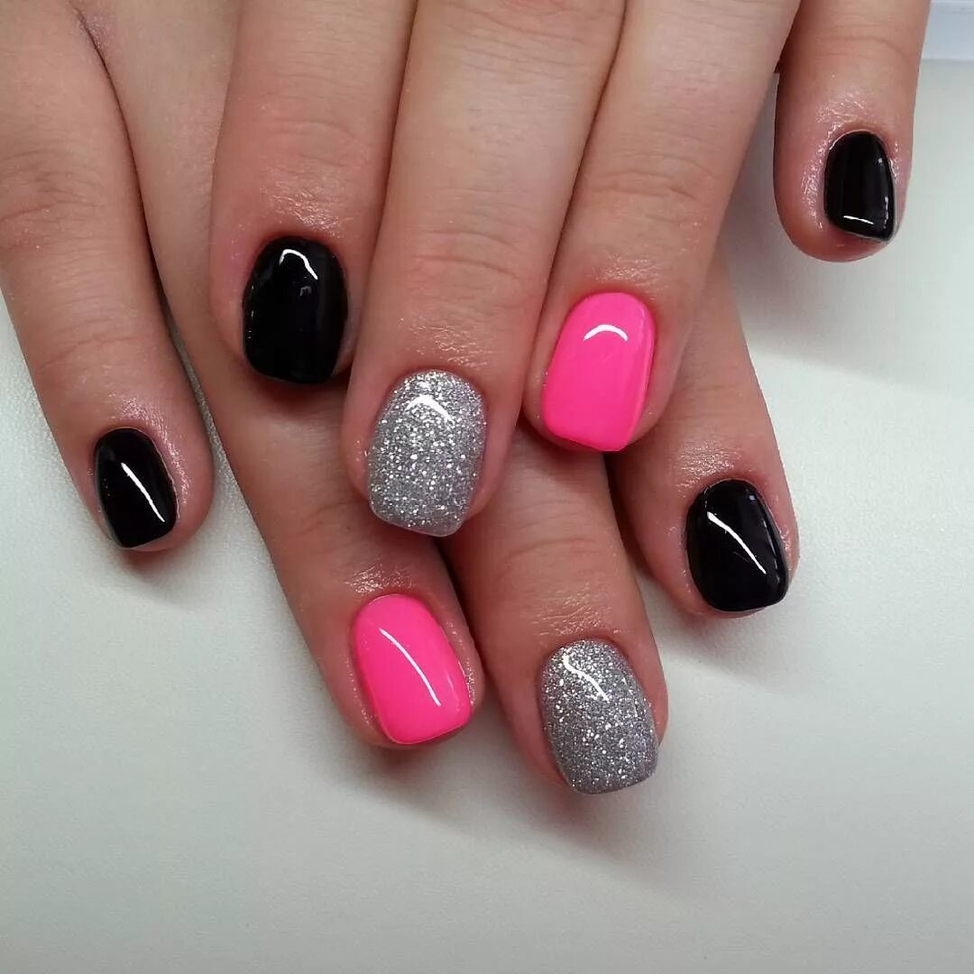 Маникюр розовый черный лак 2,254 Likes, 4 Comments ❤ ️Julia #nail master russia (@nail master russia) on I