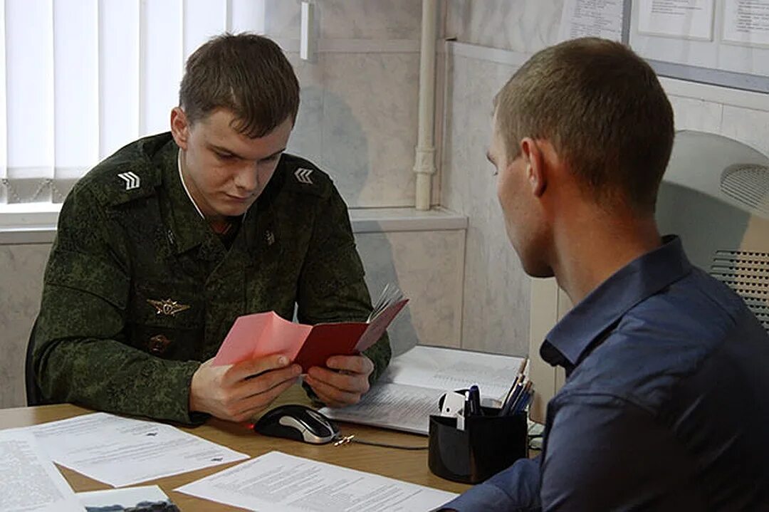 Служба по контракту в армии. Контрактная Военная служба. Контракт в Вооруженных силах. Контракт на службу в армии.