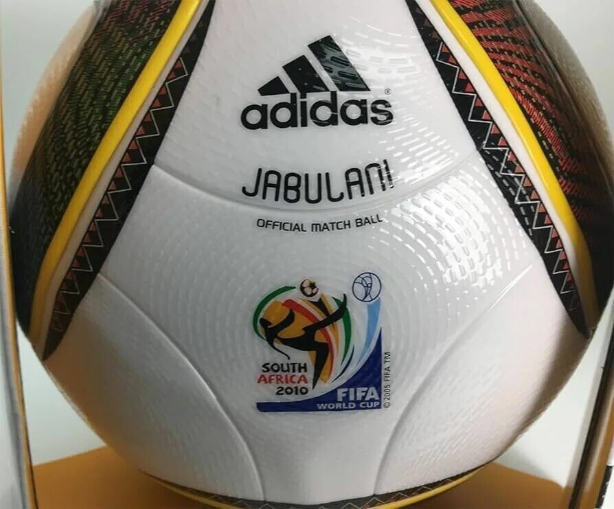 Мяч адидас джабулани. Мяч джибулани. Мяч adidas jabulani. Мяч адидас jabulani 2010. Мяч футбольный адидас джабулани.