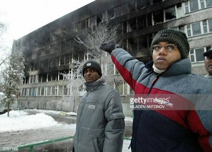 Рудн 2003. Общежитие рудн в москве пожар. пожар в общежитии рудн 2003. пожар в общежитии российского университета дружбы народов. пожар в общежитии рудн в москве 24 ноября 2003 года.