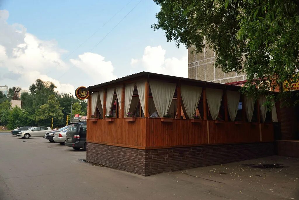 1. Сочно восточно перовская ул 62. Перовская 44к2. Перовская 33 корпус 1. Перовчанка перово кафе.
