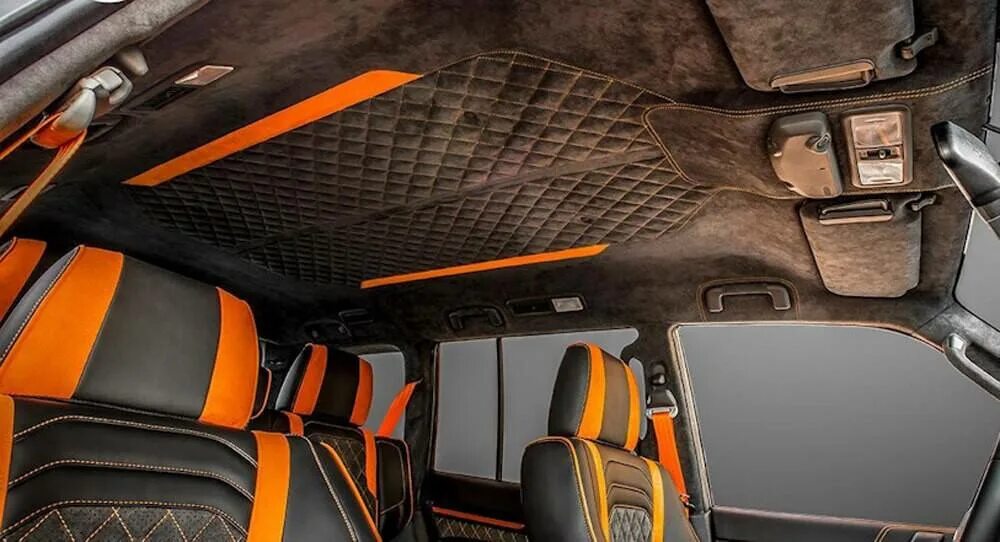 Обшивка машины салона. Оранжевый салон паджеро 4. алькантара scania. перетяжка салона алькантарой паджеро 4. потолок салона автомобиля.