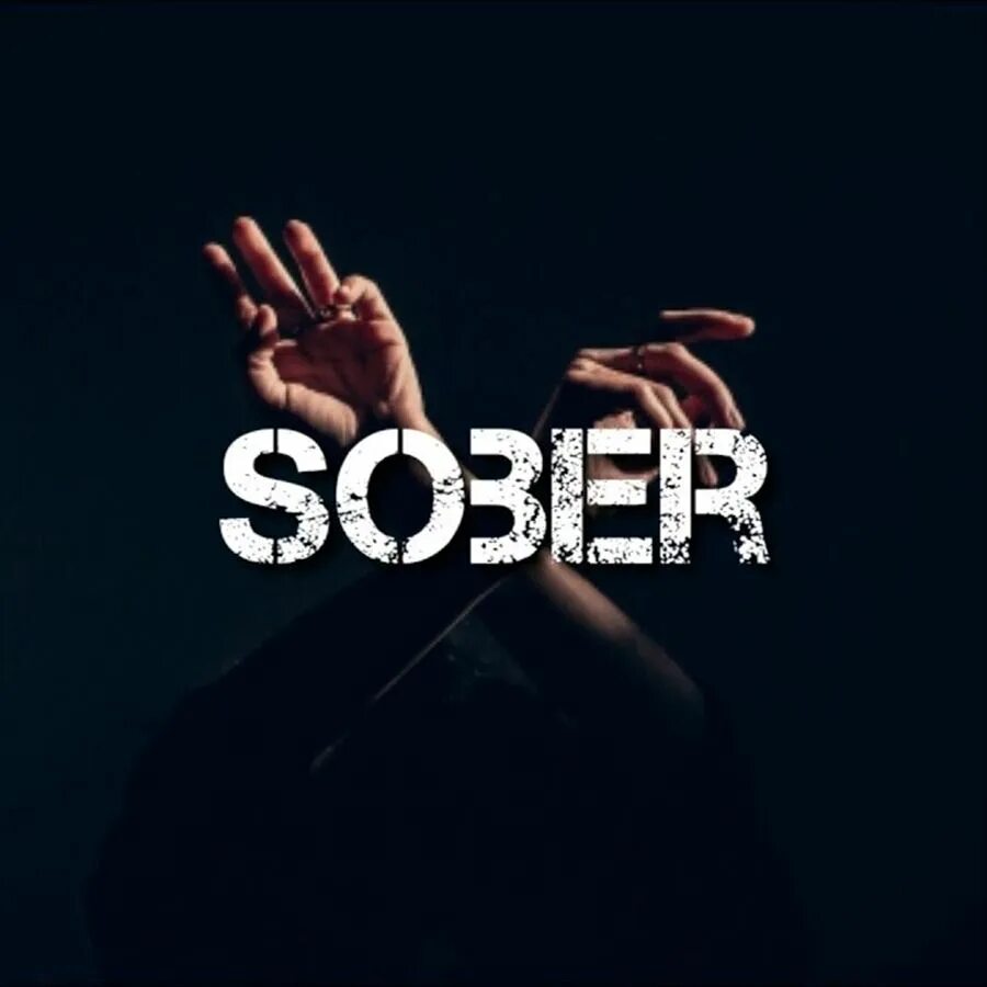 Кепка keep. Keep calm im a pilot. Толстовка keep fire inside you. Im sober логотип. Кружка keep calm и качай нефть.