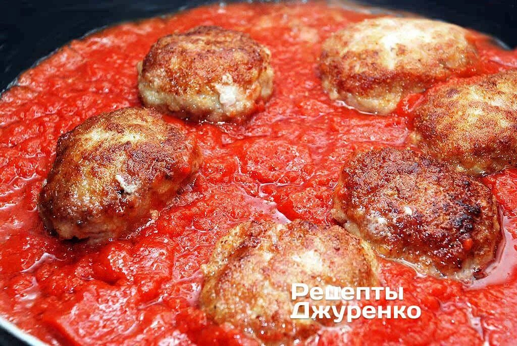 котлеты с подливкой. котлеты в томатном соусе. котлеты в томате. котлеты с подливкой. котлеты в томатном соусе.