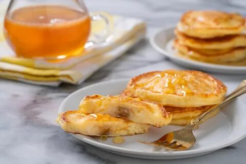 Рецепт банановых оладий с молоком