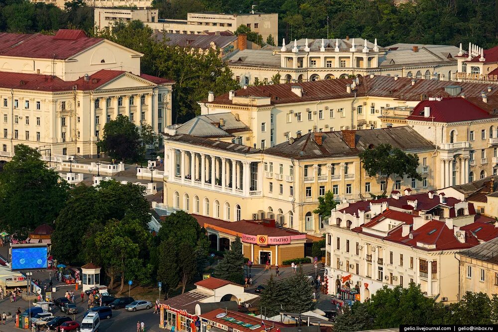 Севастополь симферополь сегодня. Севастопольская симферополь с высоты. симферополь город пользы. симферополь и севастополь фото. гостиница севастополь в севастополе с птичьего полета фото.