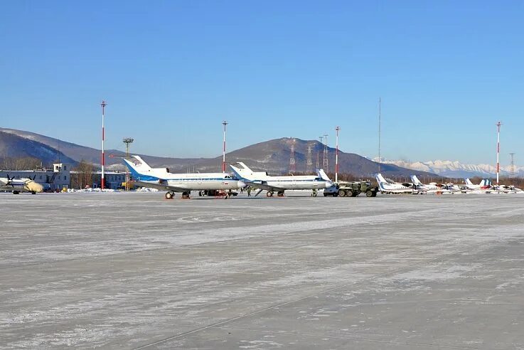 Петропавловск-камчатский аэропорт 2024. Город петропавловск-камчатский аэропорт. Аэродром петропавловск-камчатский елизово. Аэродром петропавловск-камчатский елизово. Аэропорт петропавловск камчатский отзывы.