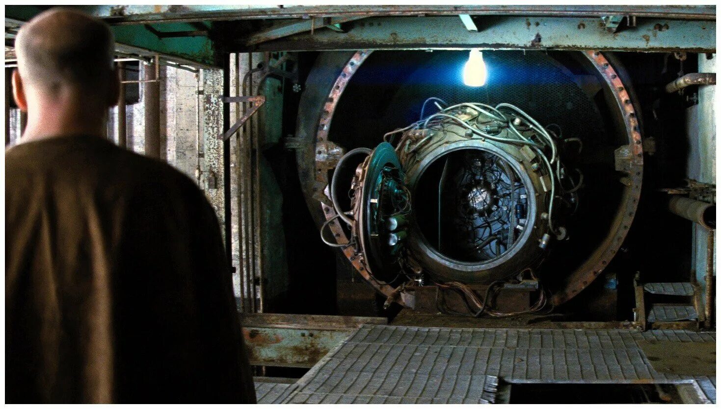 Машина времени изобретение будущего. Машина времени фильм 2002 будущее. Фильм машина времени 2002 год. Машина времени герберт уэллс фильм. Помощью машины времени.