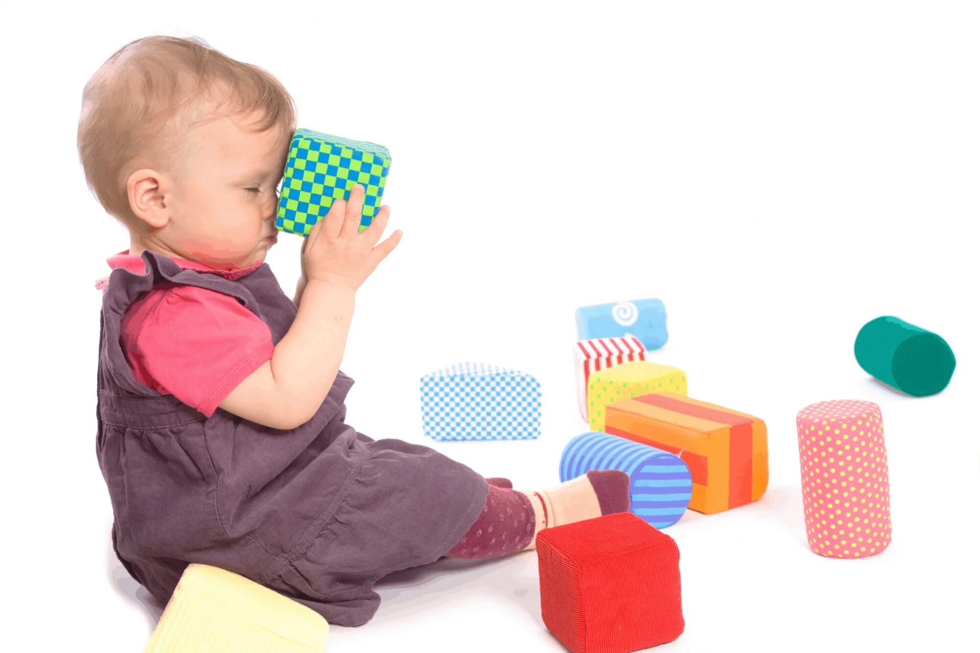 Сенсорное развитие детей 1 года. Игрушки для дошкольников. Игрушки для детей раннего возраста. Игрушки для сенсорного развития. Игрушки для малышей 2 года.