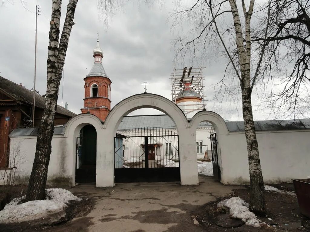 Лесной городок верея. Богоявленский храм Верея. Голицыно Церковь Верея. Церковь Богоявления Господня (Верея). Верея 18 века.