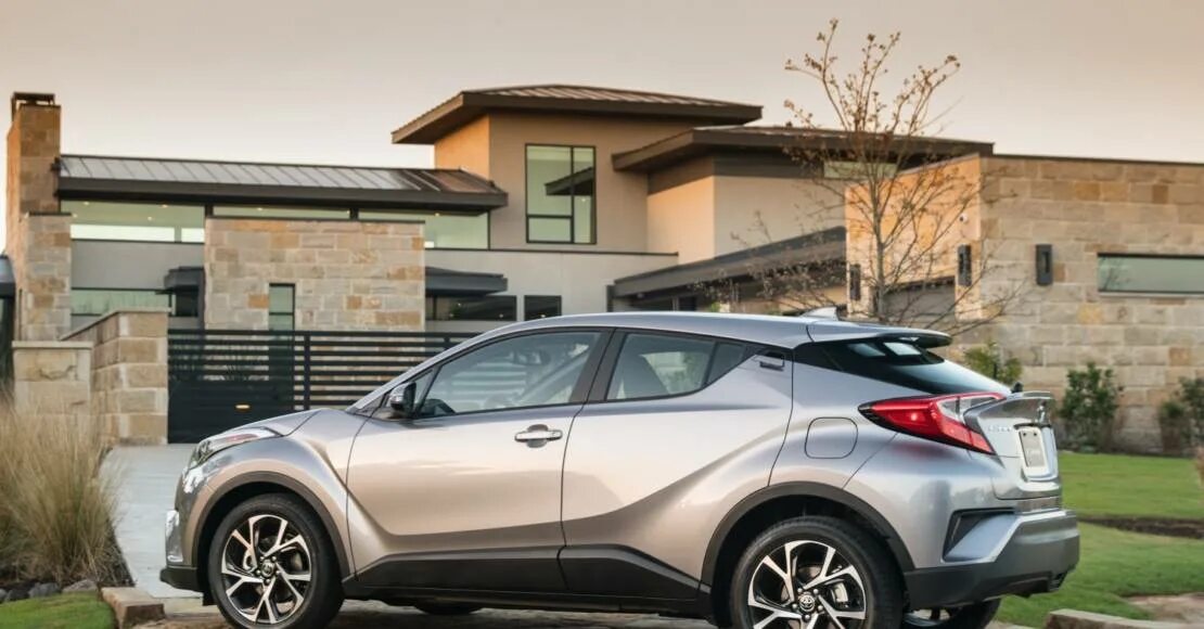 Тойота эйч. Тойота chr 2019. toyota c-hr 2019. тойота c-hr 2018. тойота h-cr 2019.