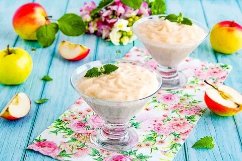 Компот и манка десерт