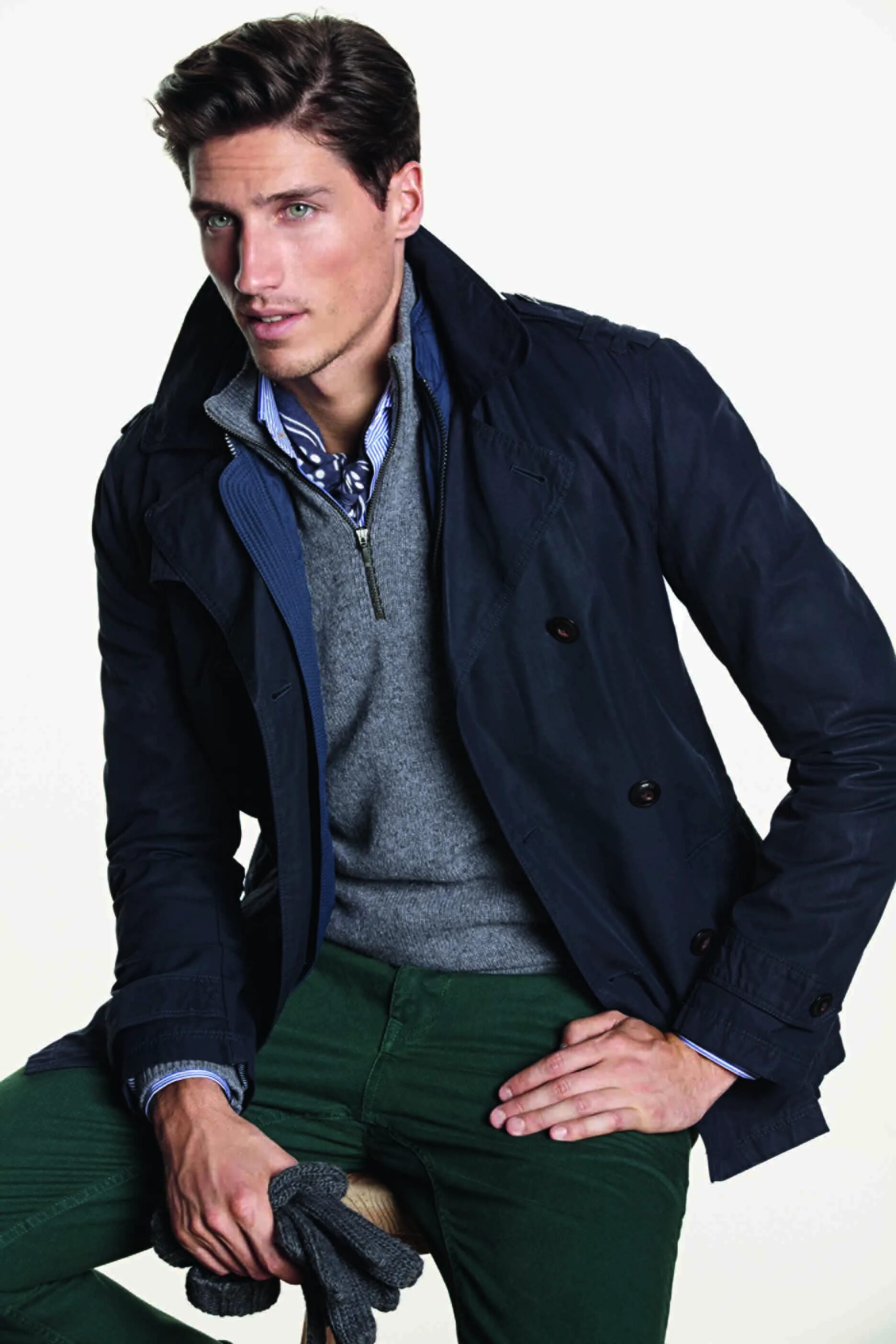 Стиль кэжуал для мужчин. Стильный образ для мужчины. Massimo dutti джемпер мужской 2020. Кардиган massimo dutti мужской. Стильная одежда для мужчин 50 лет.