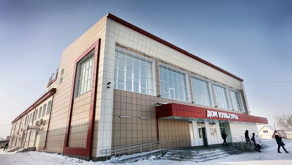 дк юбилейный шипуново. достопримечательности села смоленского алтайского края. музей яровое алтайский край. дк село смоленское алтайского края. кулундинский краеведческий музей.