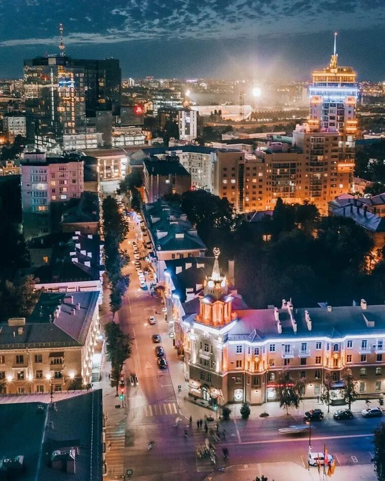 Воронеж сегодня ночью. Город воронеж. воронеж центр города. проспект революции воронеж ночью. ночной центр воронежа.