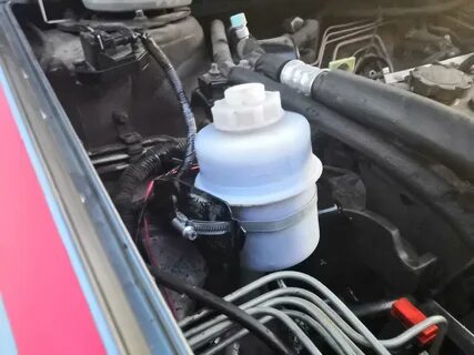 Бачок гидроусилителя руля газель