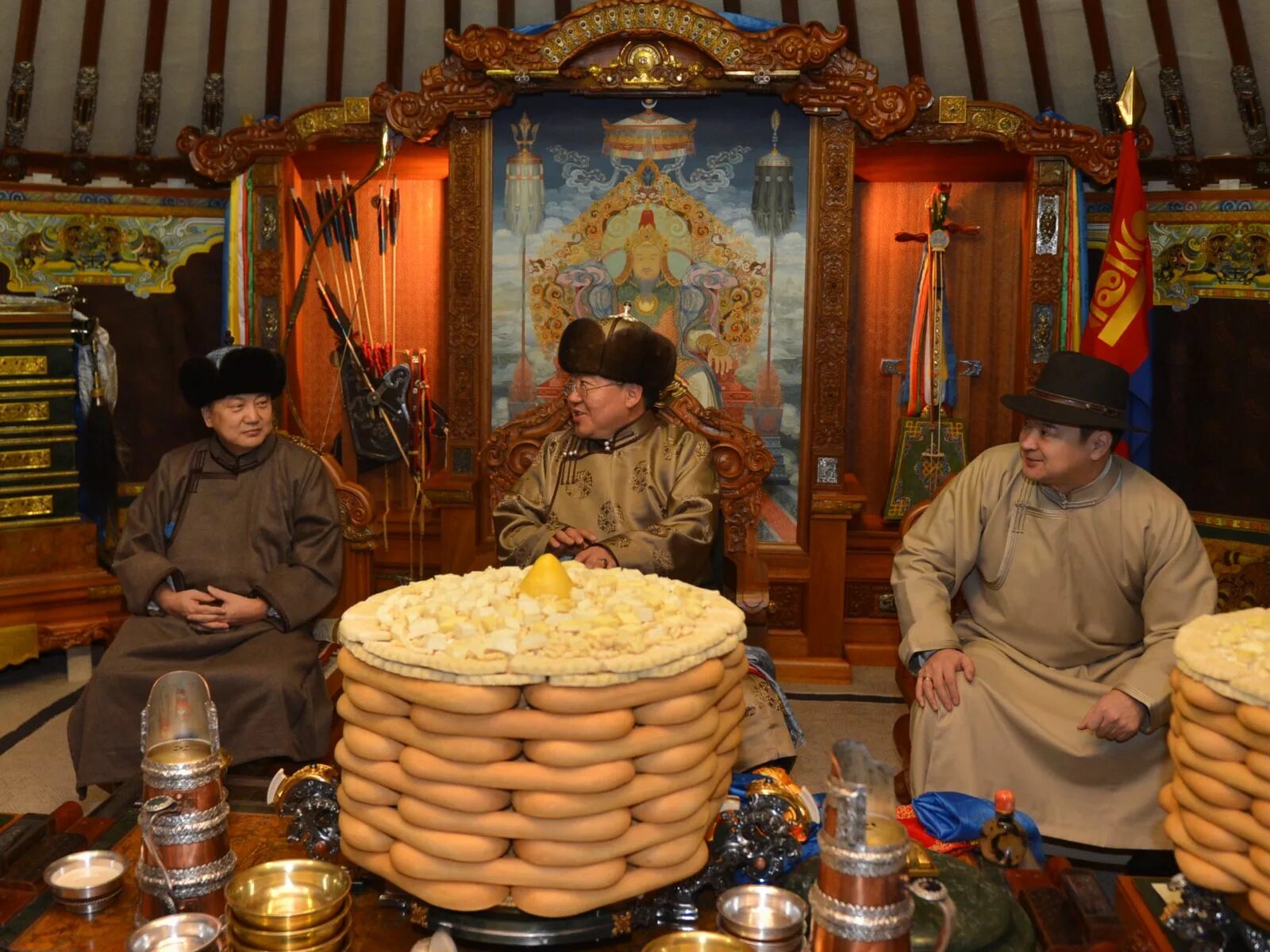 Монголия цагаан. Цагаан сар. Цагаан сар. Цагаан сар. Цагаан сар.