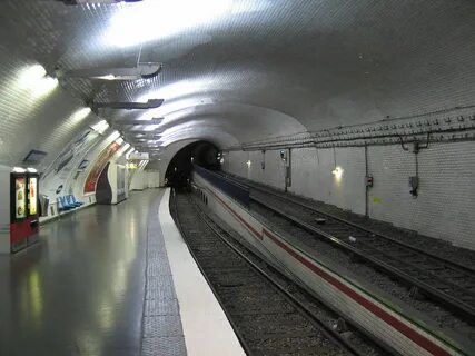 Метро 10
