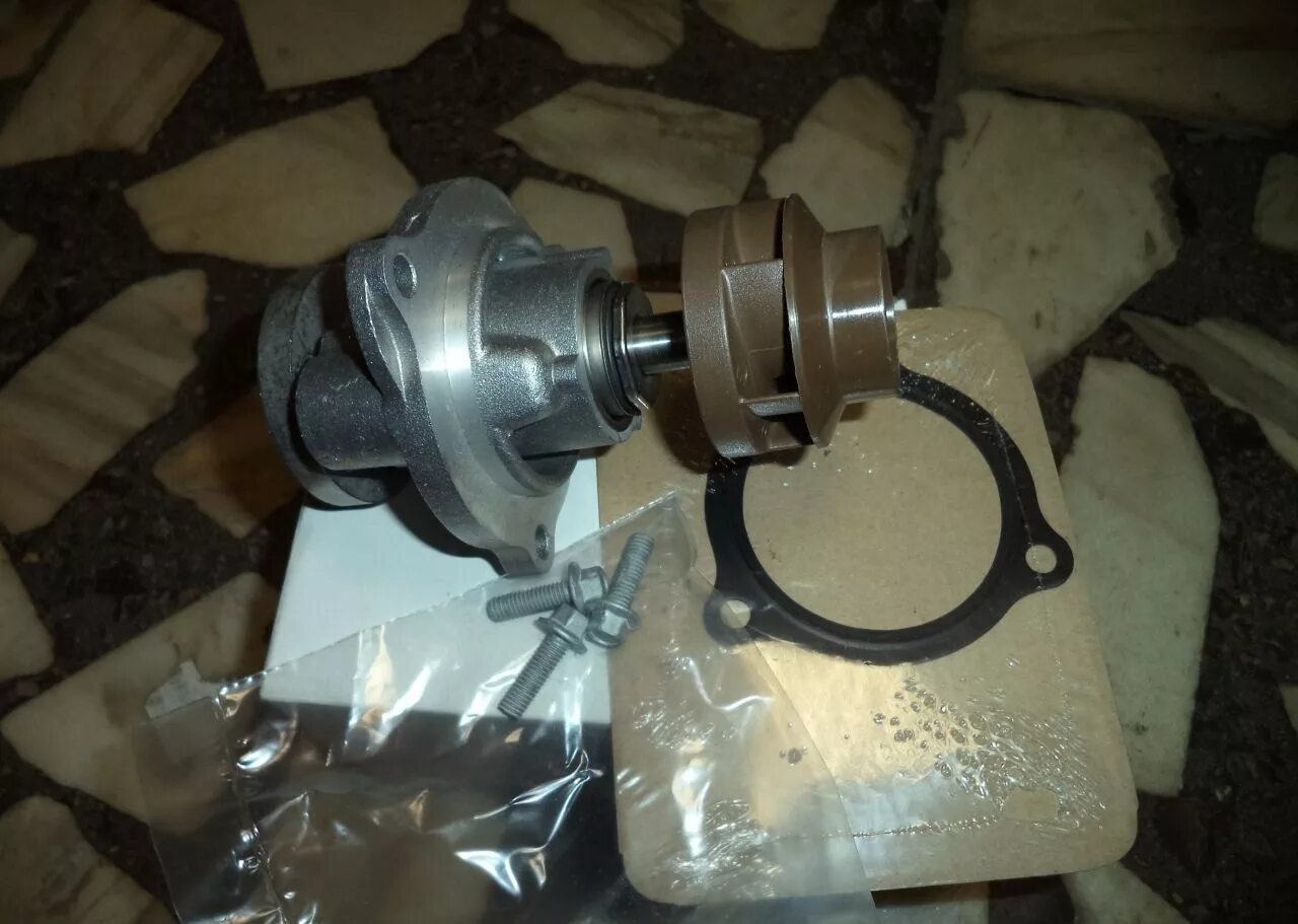 Форд фокус 1. 4. A161rs. A239 dolz. Помпа ваг 1.