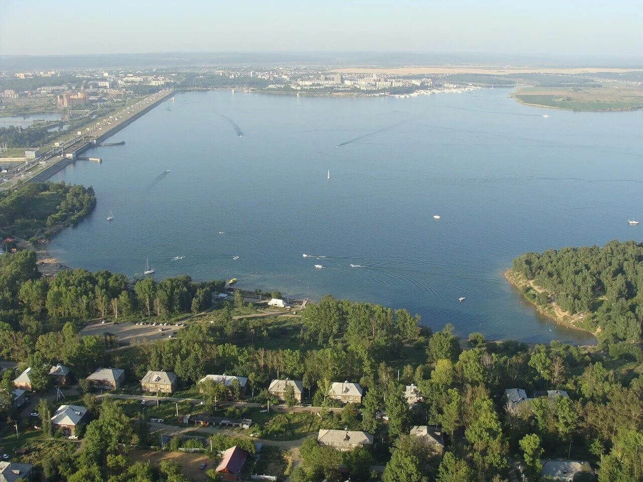 пляж якоби иркутск. гриль парк иркутск. якоби гриль домики. залив якоби в иркутске. улица якоби в иркутске.