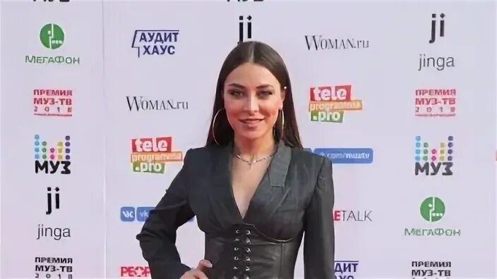 Премия 4 буквы