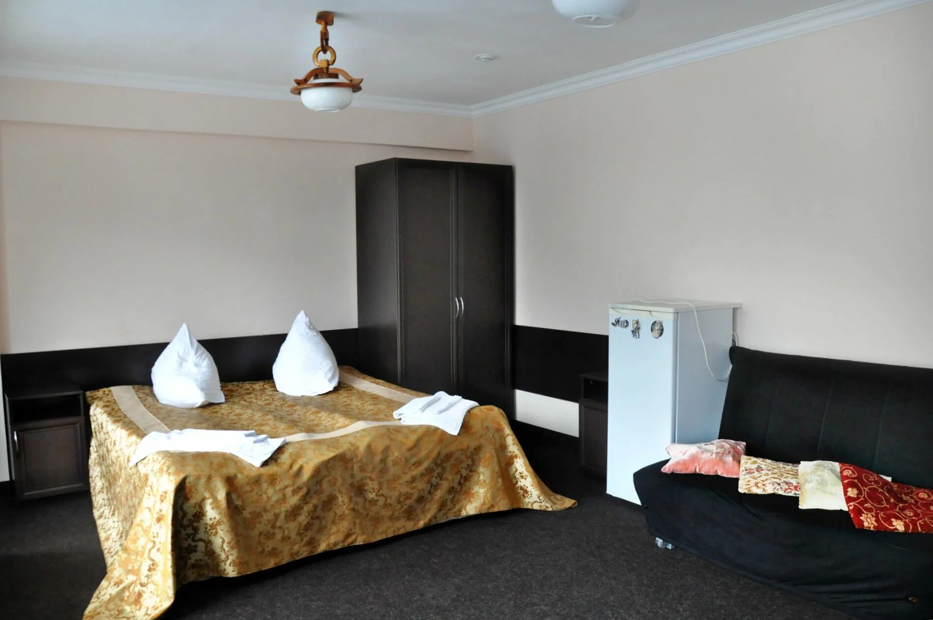 Гостиница вершина домбай. Отель сок домбай. Отель сок домбай. Метелица 3* домбай. Гостиница домбай в домбае.