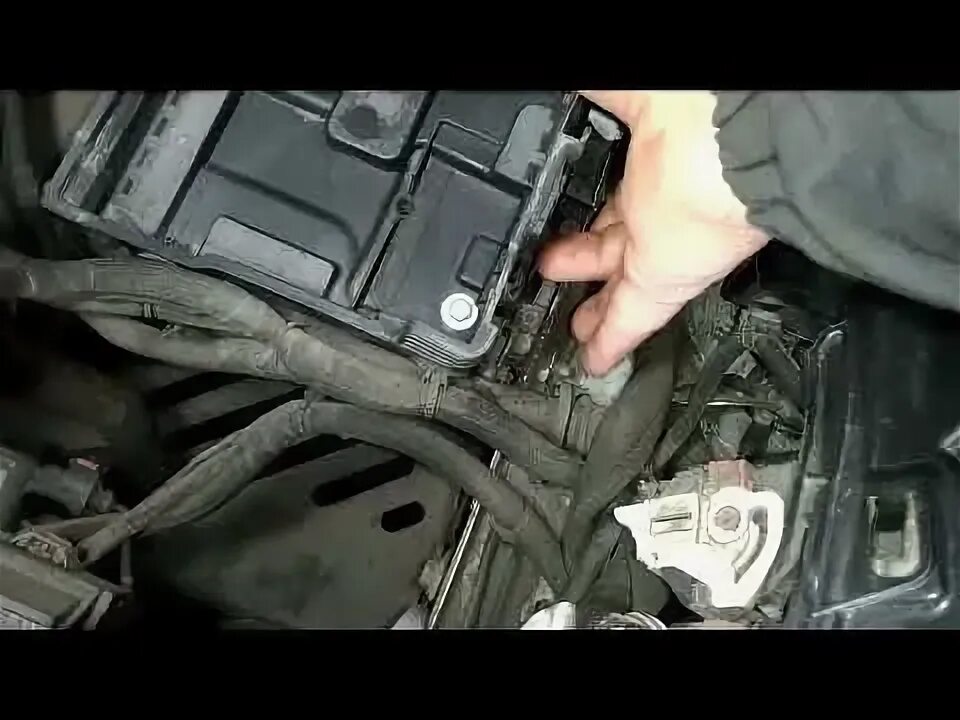 Как снять аккумулятор ситроен с3 Какой аккумулятор устанавливается на CITROEN C4 I 2004-2014: особенности выбора