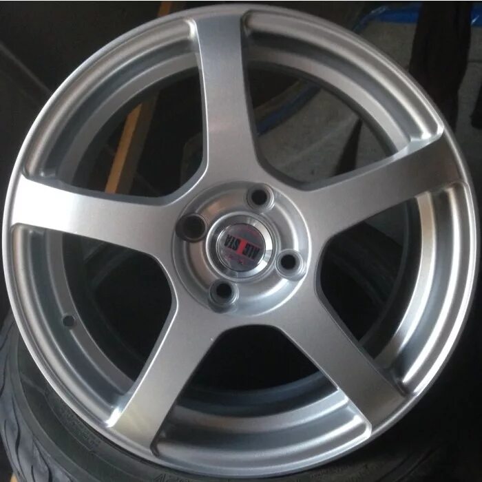 Alcasta m32. Alcasta m32 r15 4x100. диски alcasta m32. alcasta диски m32 r18.