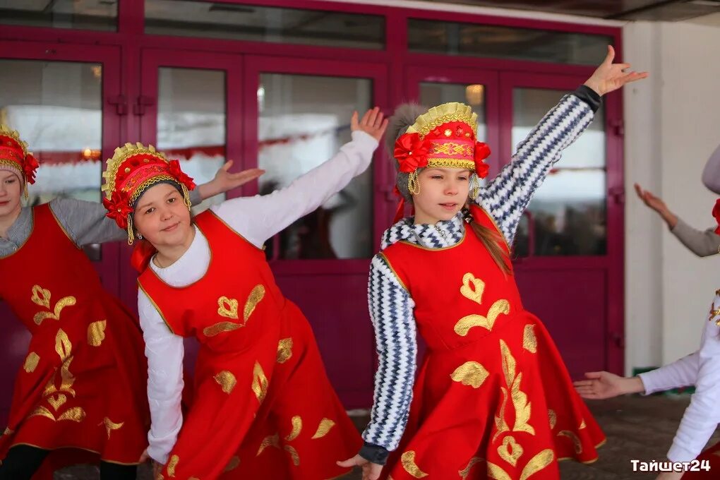 Радуга тайшет. Цдо радуга тайшет. цдо радуга тайшет 2011 год. тайшет радуга директор.