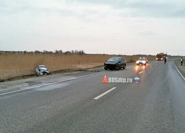 Волгоград каменск шахтинский. ДТП трасса Волгоград Каменск Шахтинский. ДТП Волгоград Каменск Шахтинский. Авария Каменск Шахтинский Волгоград. Трасса Волгоград Каменск Шахтинский.