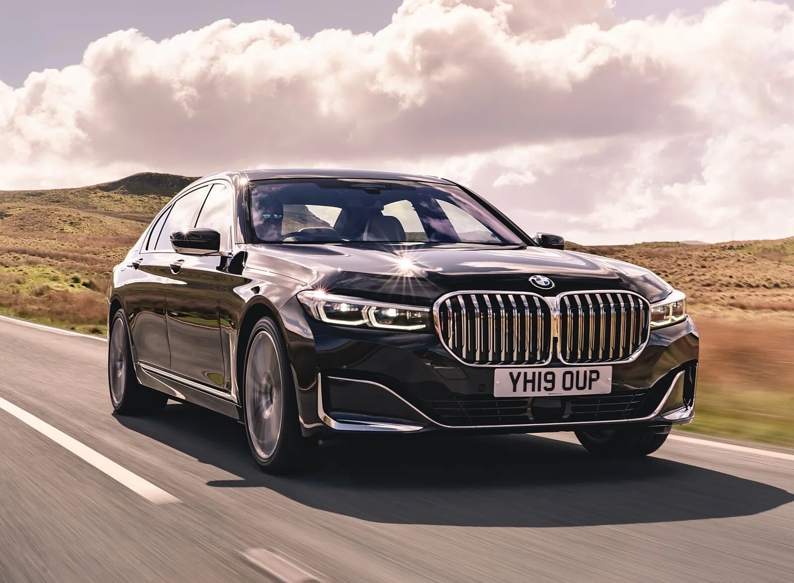 Купить бмв 2020 года. BMW 730ld 2020. BMW 730ld 2019. БМВ 7 2020. BMW 7 730 LD.