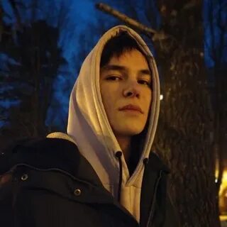 Лева мартиросян