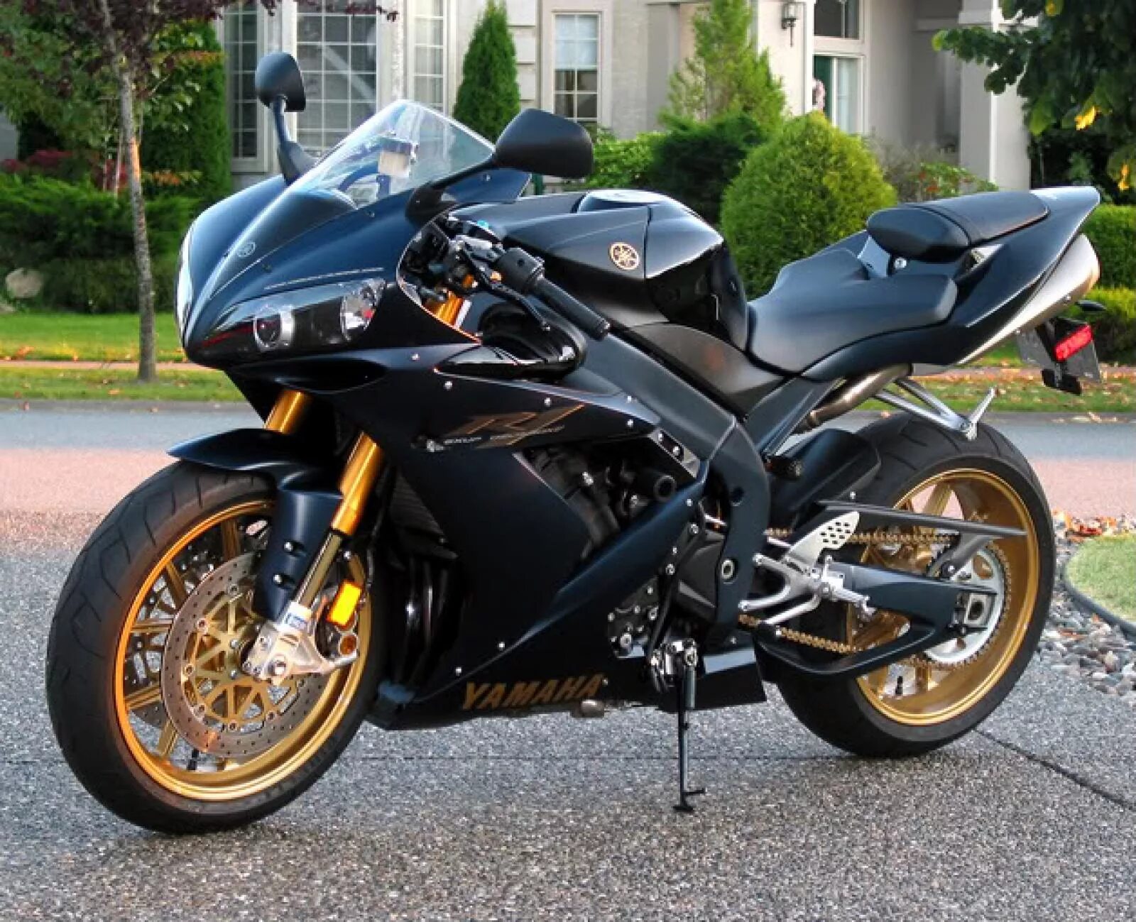 R1. Yamaha yzf r1 2008. yamaha yzf-r1. ямаха yzf r1. yamaha yzf r1 black.
