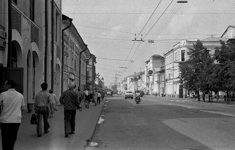 Примерно 60