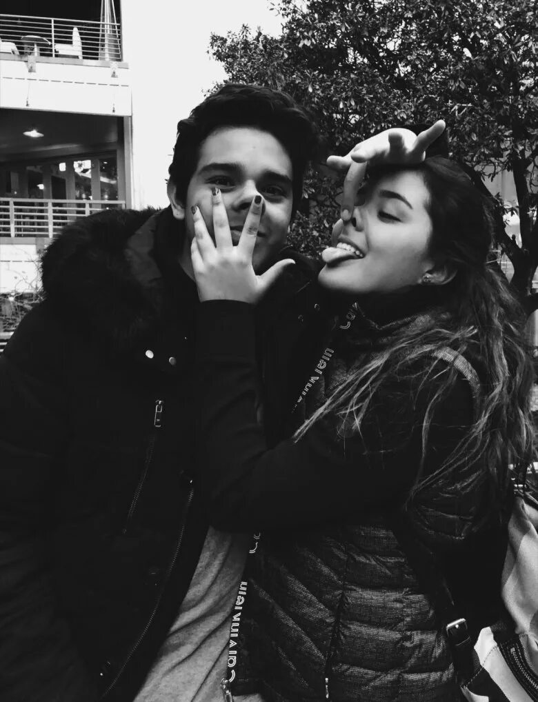 Девушка лучший друг парня. Девушка лучший друг парня. Девушка лучший друг парня. Друзья и встречи. Девушка и парень дпузтя.