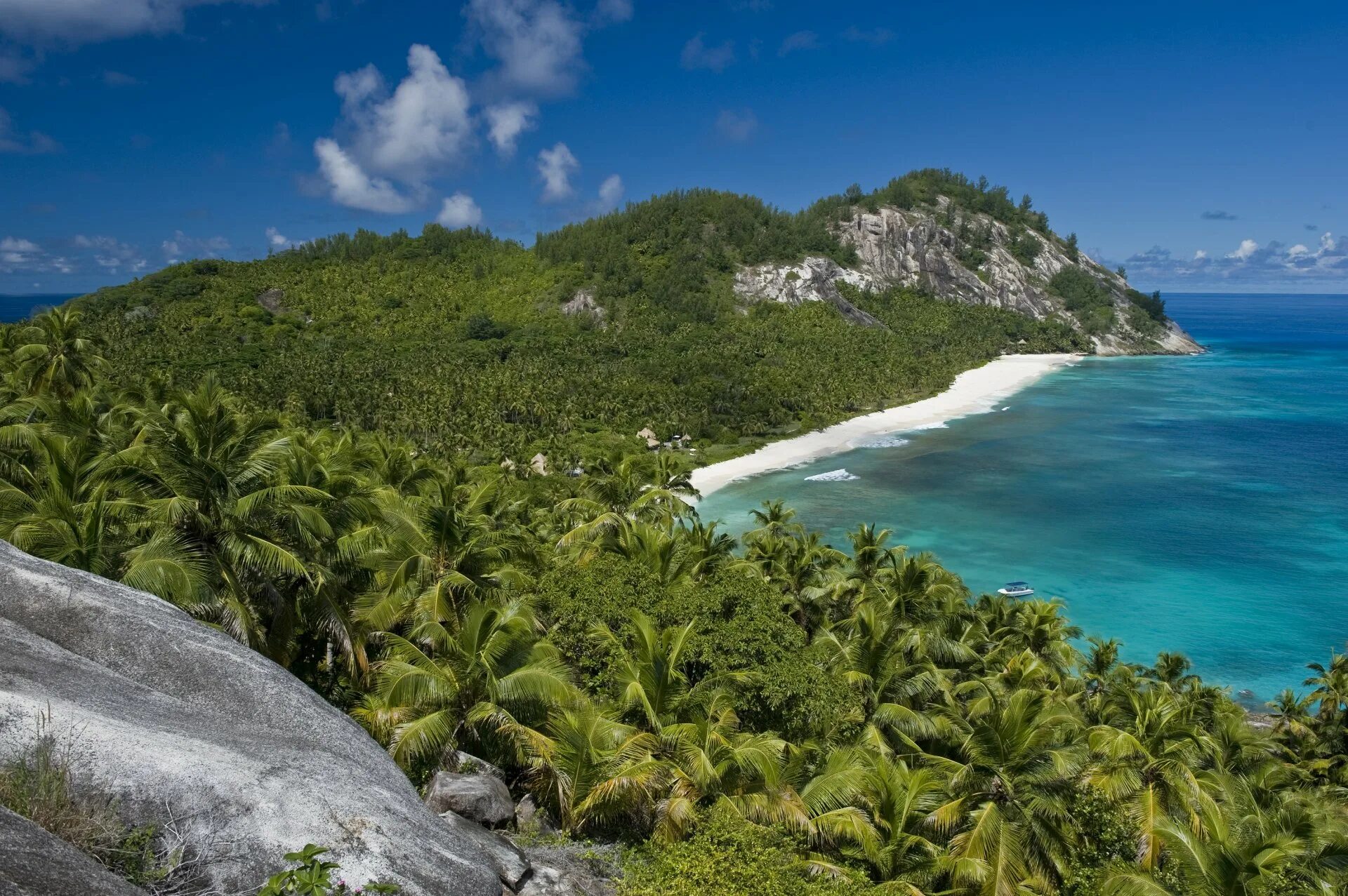 N island. Норд Айленд Сейшелы. Северный остров (North Island), Сейшельские острова. Норс Исланд.