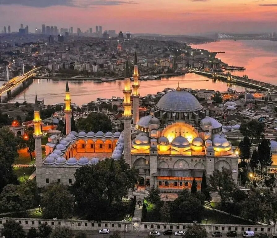 Город султанахмет. Турция Истамбул. Туреччина Стамбул. Байрамтапе Турция Стамбул. Стамбул Вики.