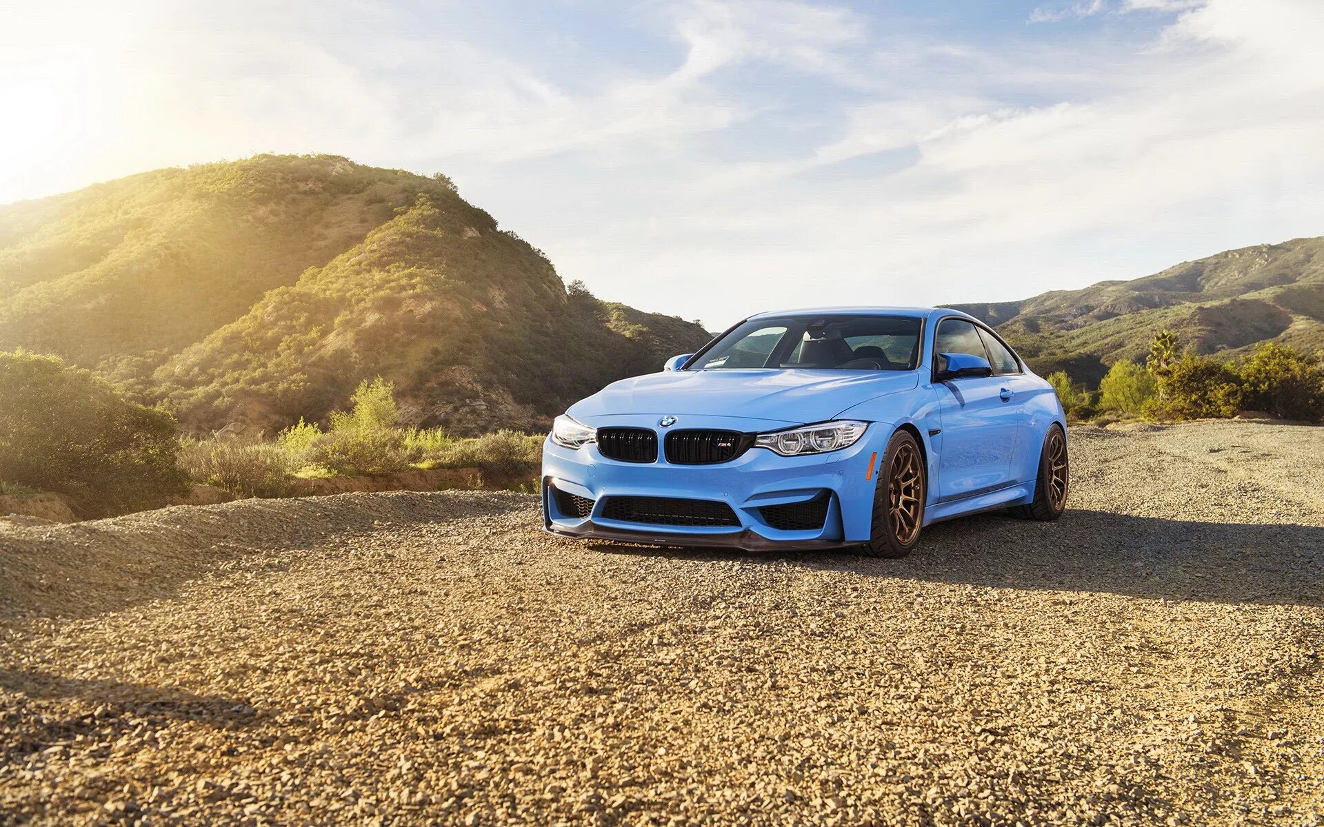 Bmw m4 red. Bmw m4 f82. Bmw m4 coupe. Bmw m4 1920 1080. Bmw m4 wallpaper.