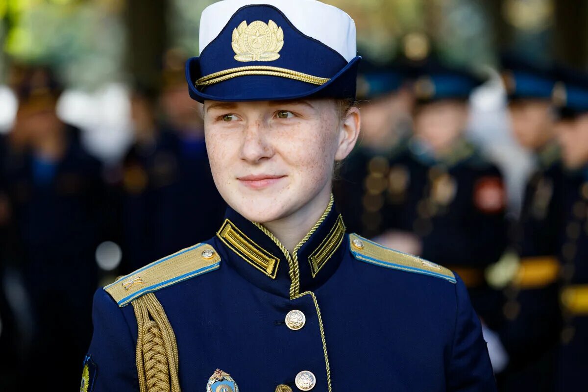 Быть в парадной форме
