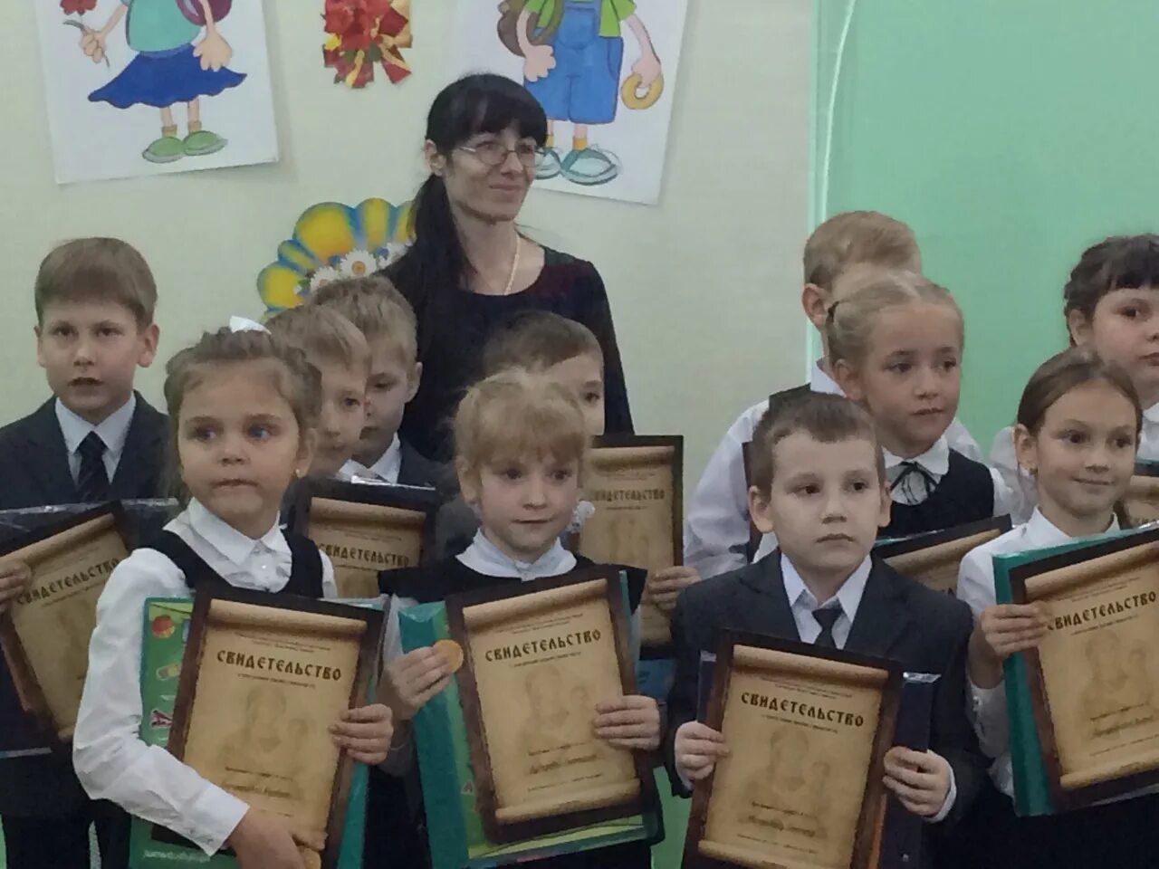 православная гимназия логос всеволожск. русская православная классическая гимназия саратов. а. гимназия им гарнаева балашов. 1 класс гимназия.