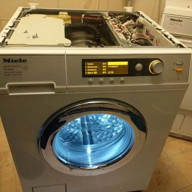 Стиральная машина Miele w4146. Стиральная машина Miele w1730 Homecare. W4146 Miele. Miele washing Machines.