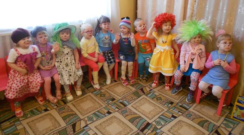 День смеха в детском саду как одеть