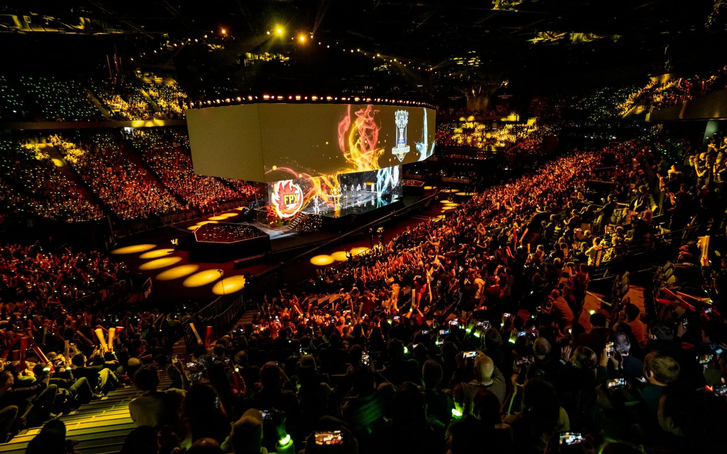 Арена дота 2 интернешнл. Worlds finals. Копенгаген арена киберспорт. League of legends worlds 2018. Киберспорт.