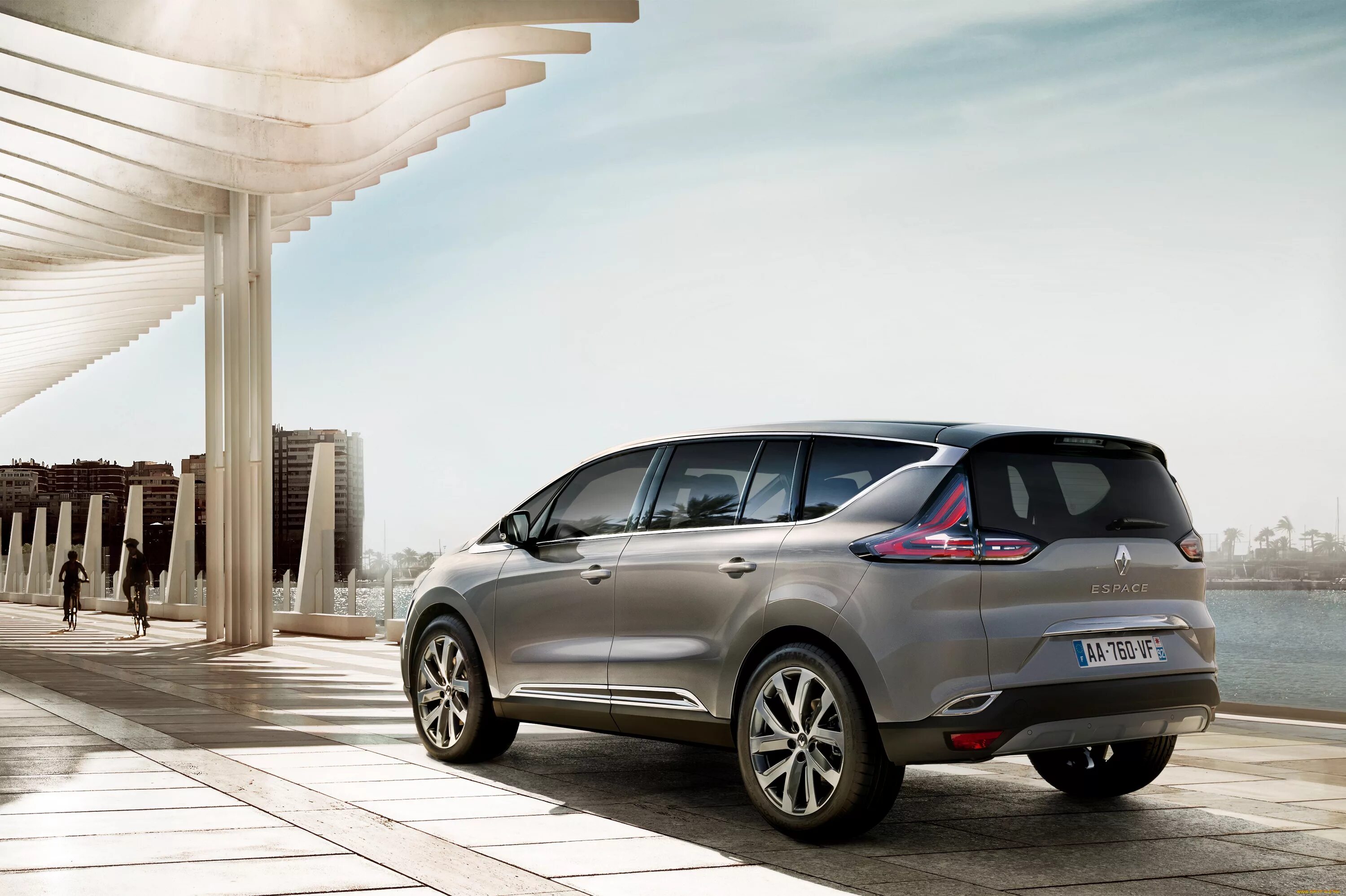 Renault минивэн Espace. Renault Espace 2015. Renault Espace 2021. Рено Эспейс новый. Renault минивэн