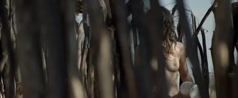 Reza a Lenda nude pics.