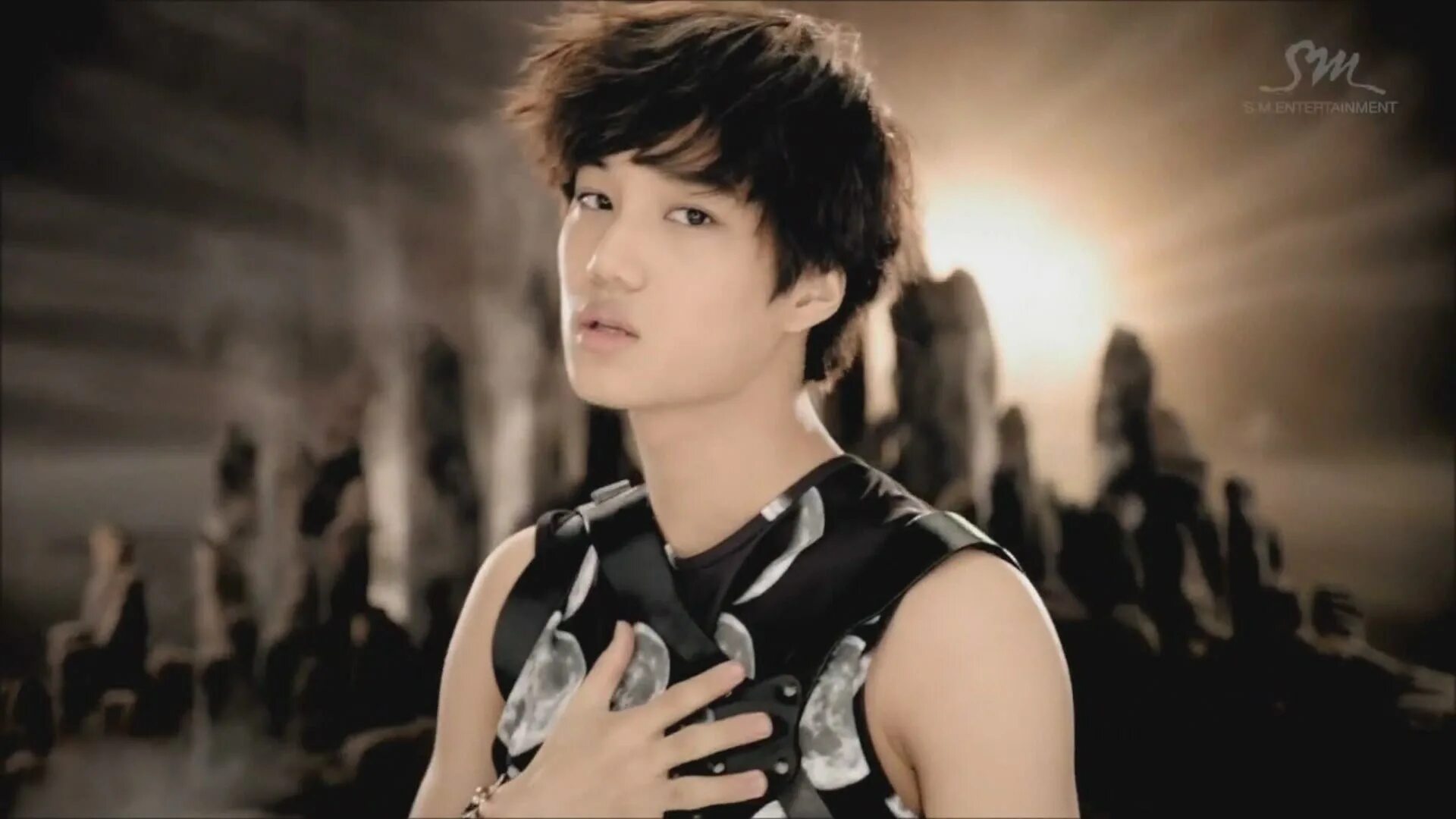 L'one гиф. Exo-k history. Audio story. History mp3. группа one direction history.